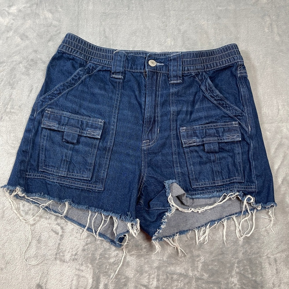 American Eagle Shorts Size 6 Highest Rise 90s Boyfriend Cargo Denim Dark Wash